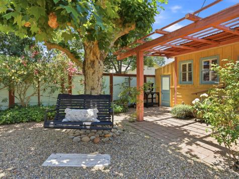 17190 Cedar Avenue Sonoma CA 95476