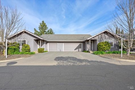 431-433 University Street Healdsburg CA 95448