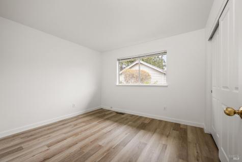 431-433 University Street Healdsburg CA 95448