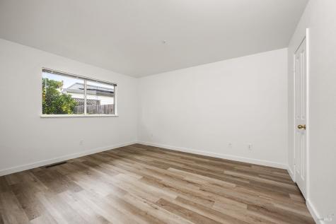 431-433 University Street Healdsburg CA 95448