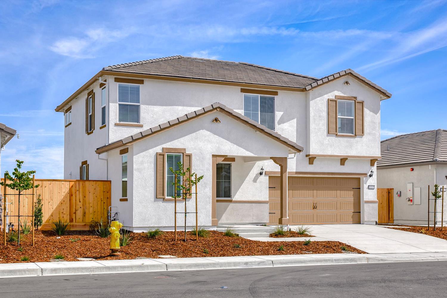 800 Helmsley Lane Patterson CA 95363