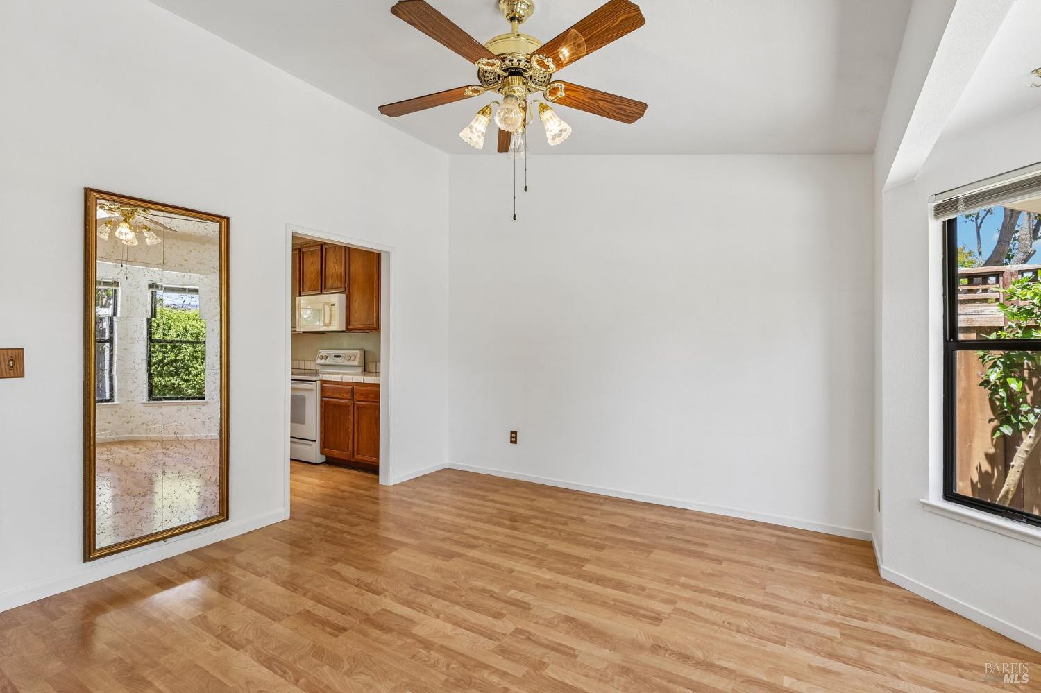3994 Hampton Way Napa CA 94558