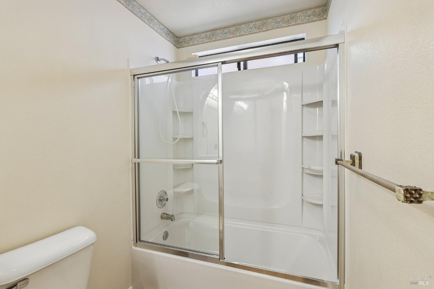 3994 Hampton Way Napa CA 94558