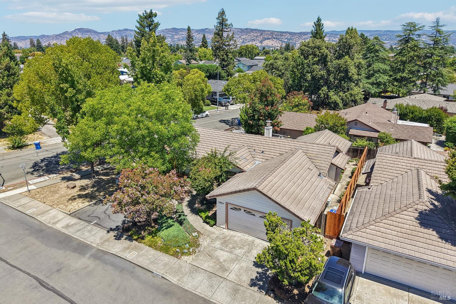3994 Hampton Way Napa CA 94558