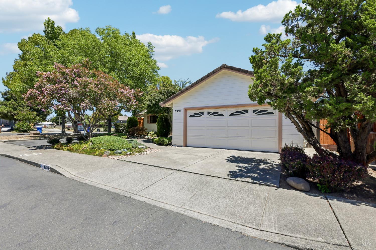 3994 Hampton Way Napa CA 94558