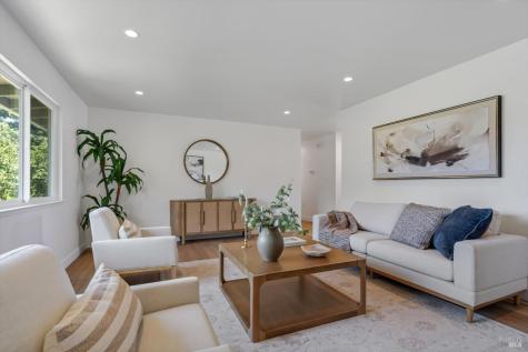 38 Mission Drive Petaluma CA 94952