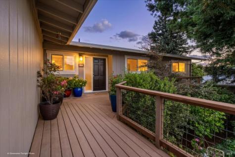 38 Mission Drive Petaluma CA 94952