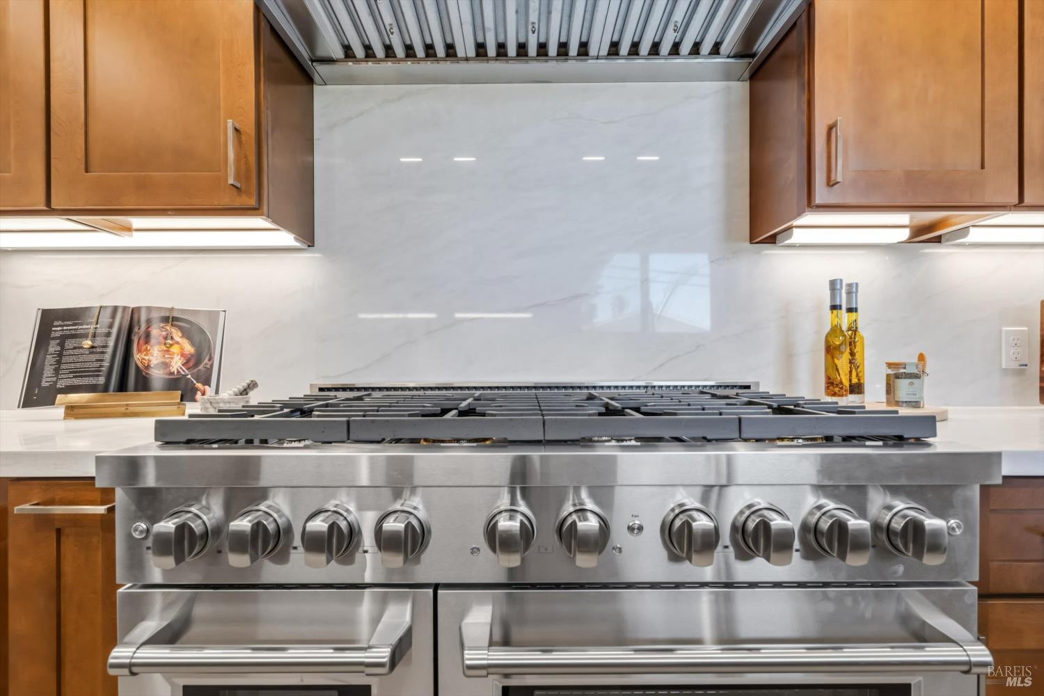 38 Mission Drive Petaluma CA 94952