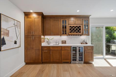 38 Mission Drive Petaluma CA 94952