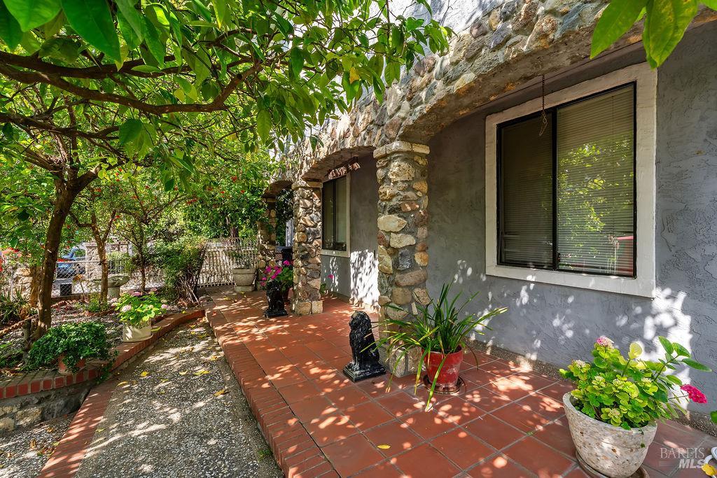 1034 Pope Street St. Helena CA 94574
