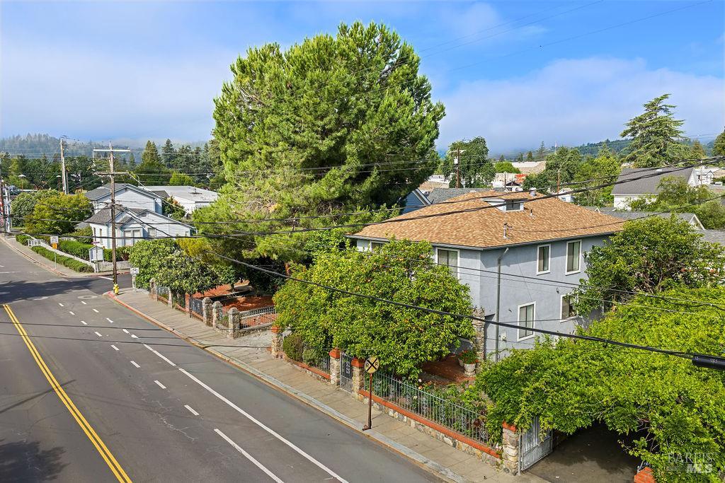 1034 Pope Street St. Helena CA 94574