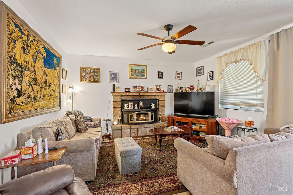 1034 Pope Street St. Helena CA 94574