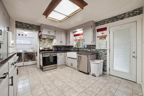 464 Benjamins Road Santa Rosa CA 95409