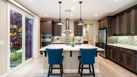 1630 Kensington Place Rohnert Park CA 94928