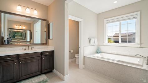 1630 Kensington Place Rohnert Park CA 94928