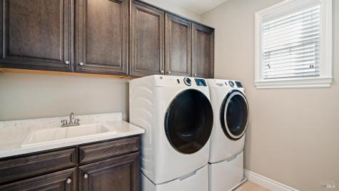 1630 Kensington Place Rohnert Park CA 94928