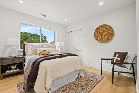 1100 Gossage Avenue Petaluma CA 94952