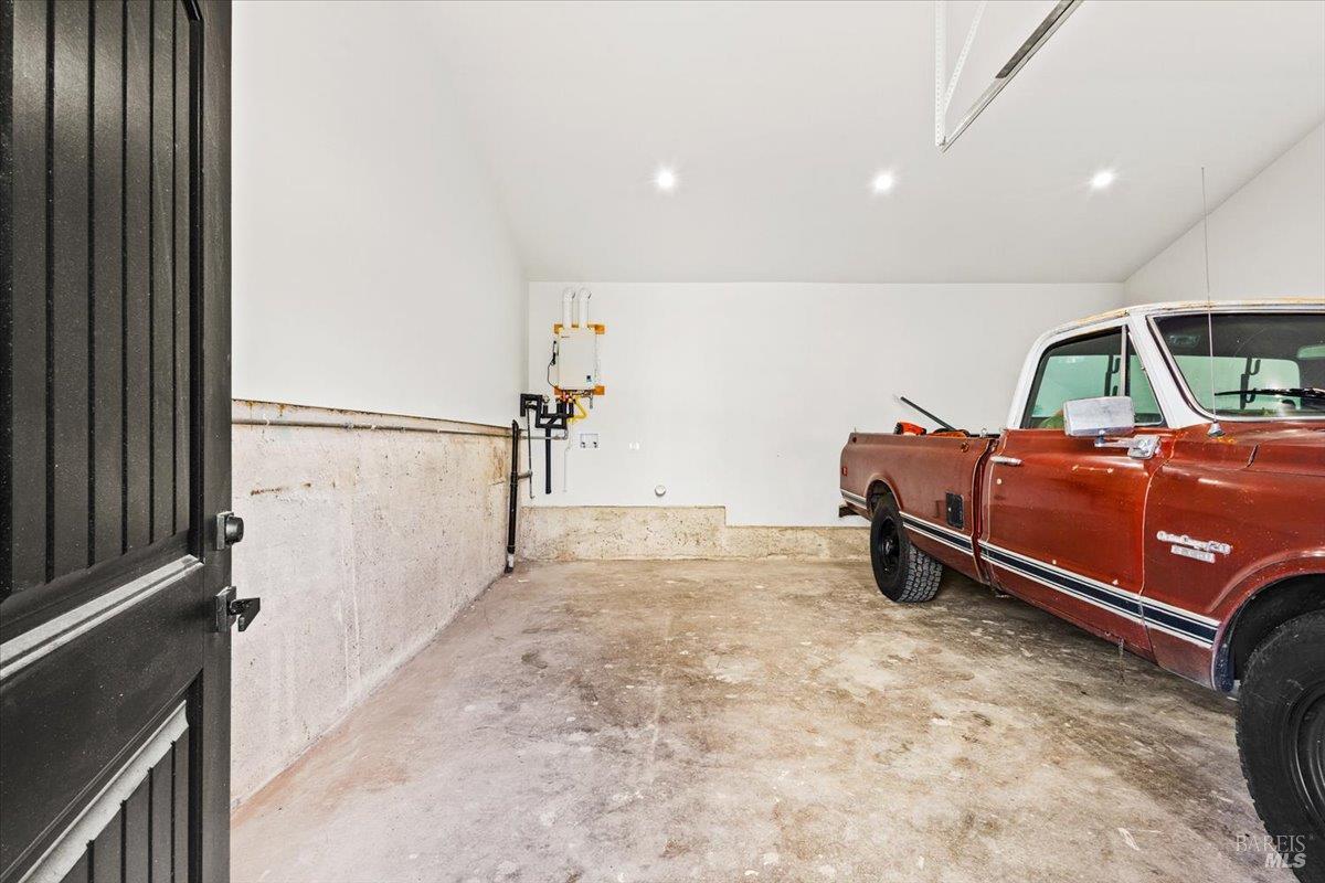 1100 Gossage Avenue Petaluma CA 94952