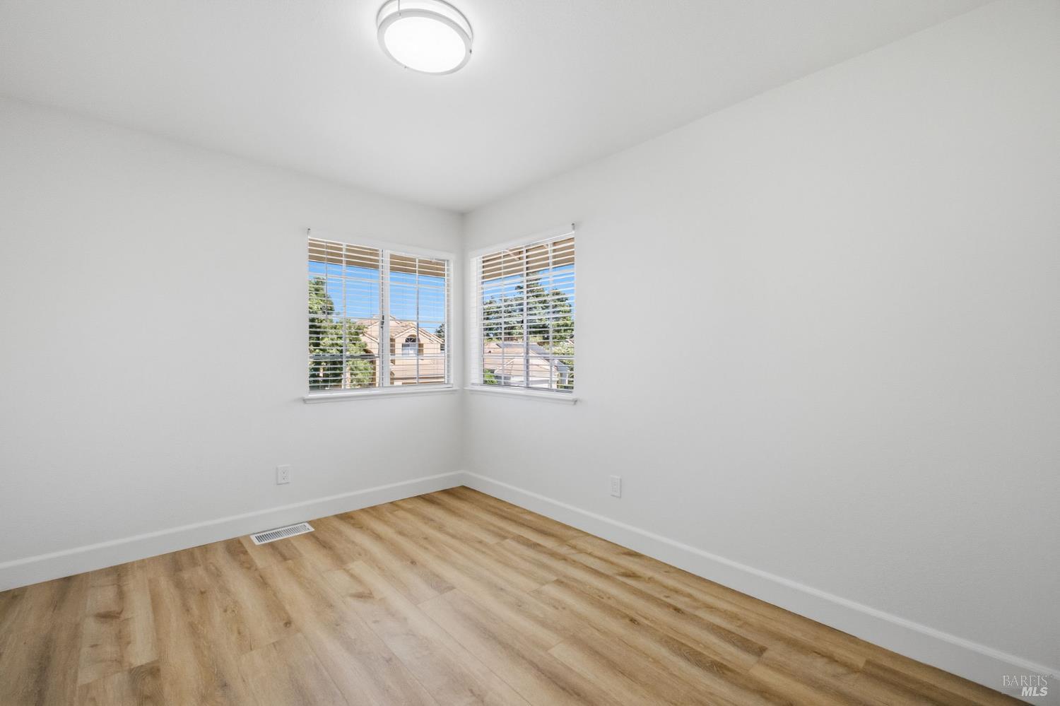 740 Shannon Drive Vacaville CA 95688