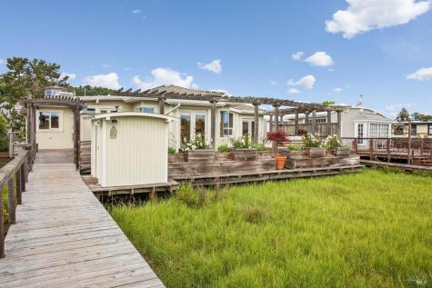 7 Boardwalk One Larkspur CA 94939