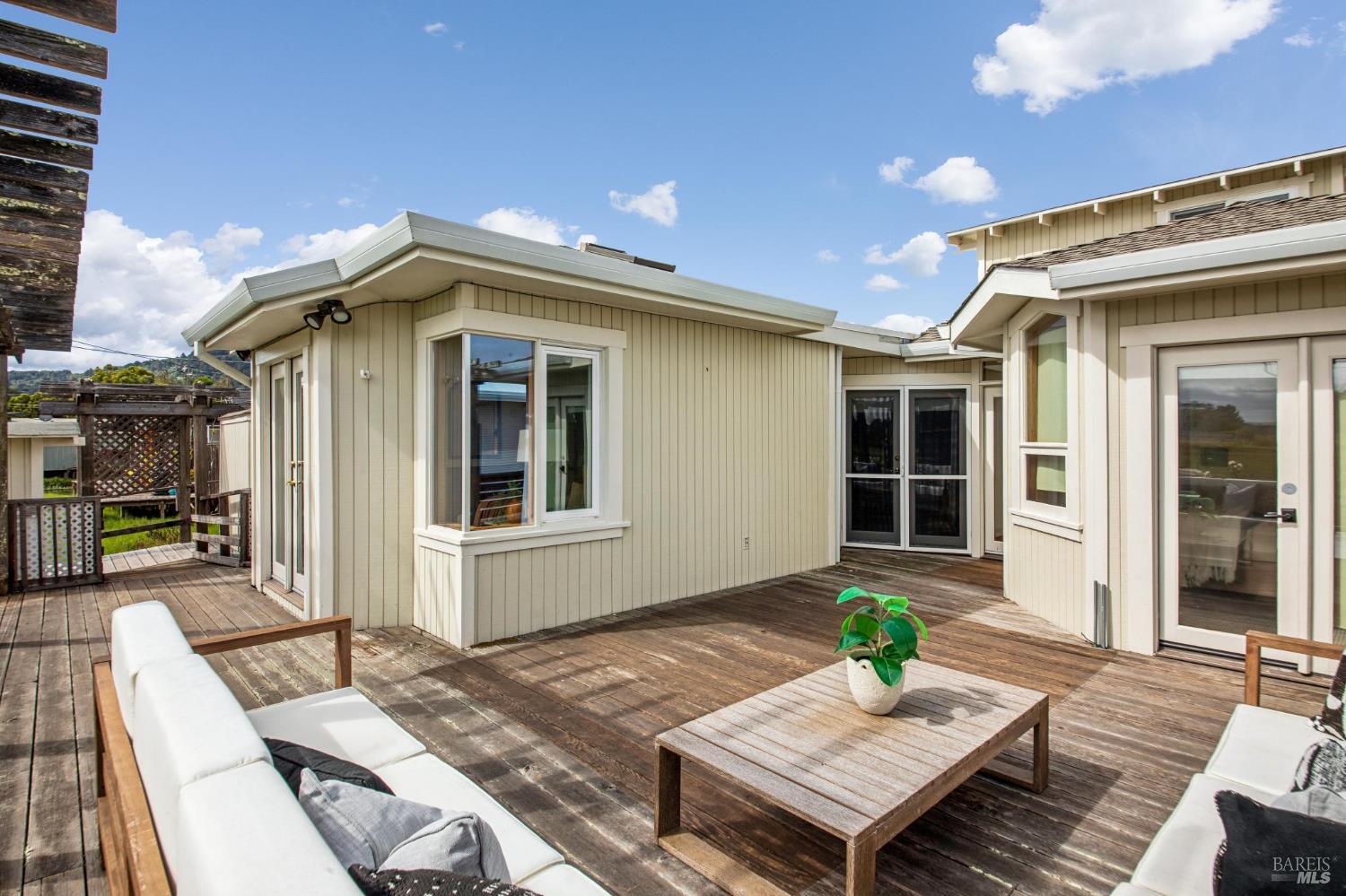 7 Boardwalk One Larkspur CA 94939