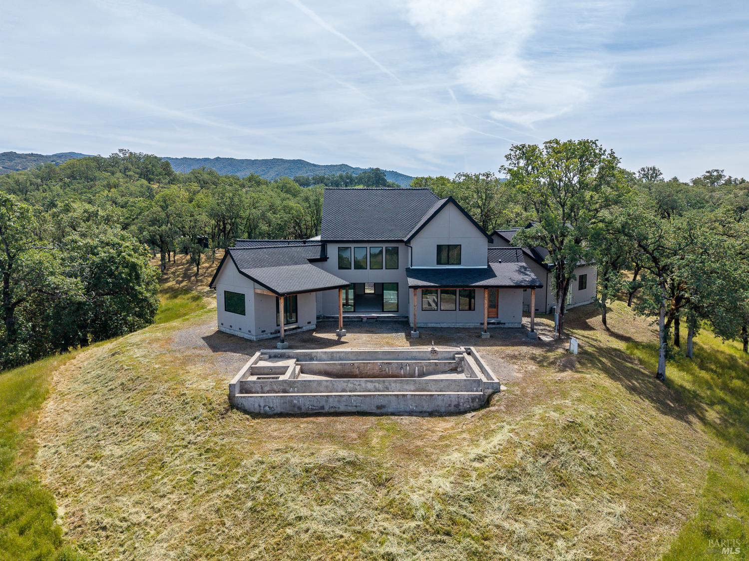 3215 Deerwood Drive Ukiah CA 95482