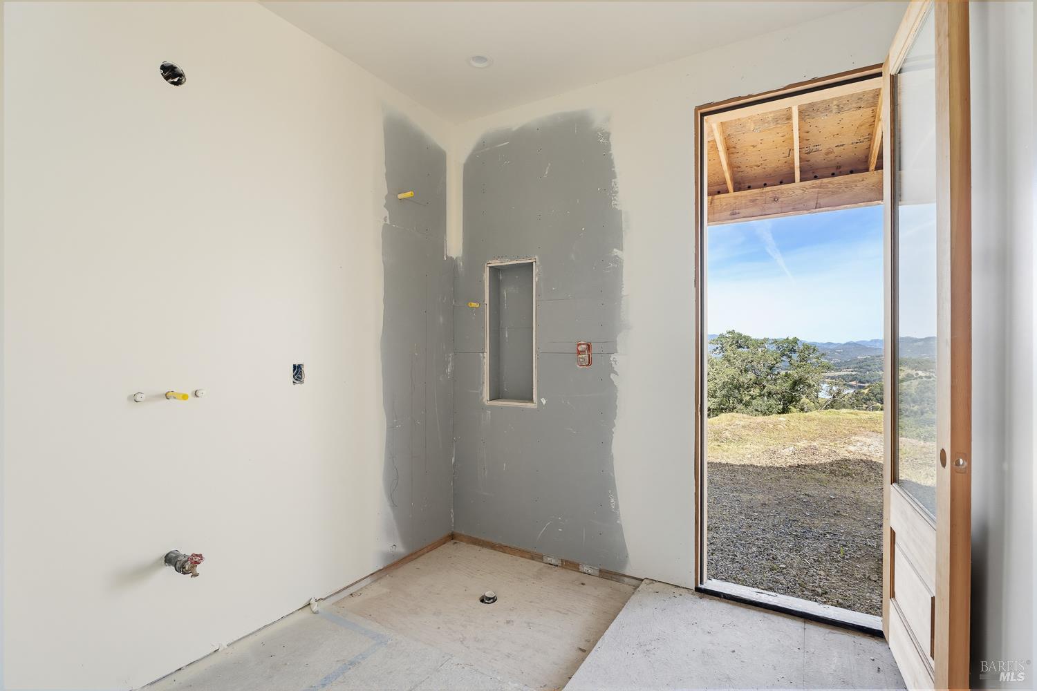 3215 Deerwood Drive Ukiah CA 95482