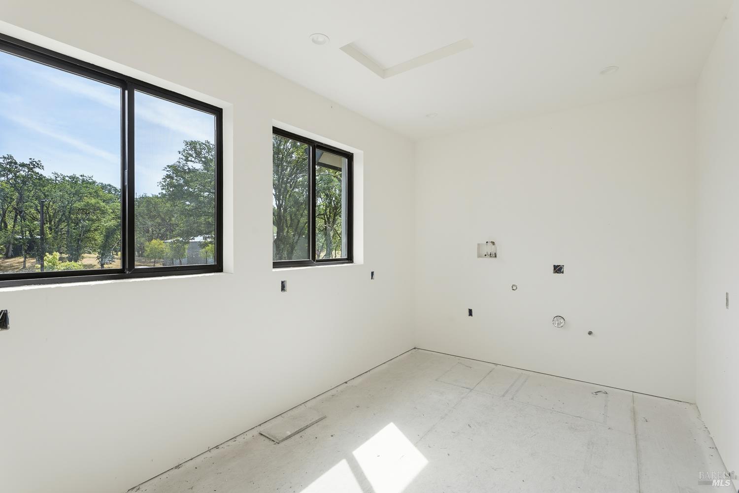 3215 Deerwood Drive Ukiah CA 95482