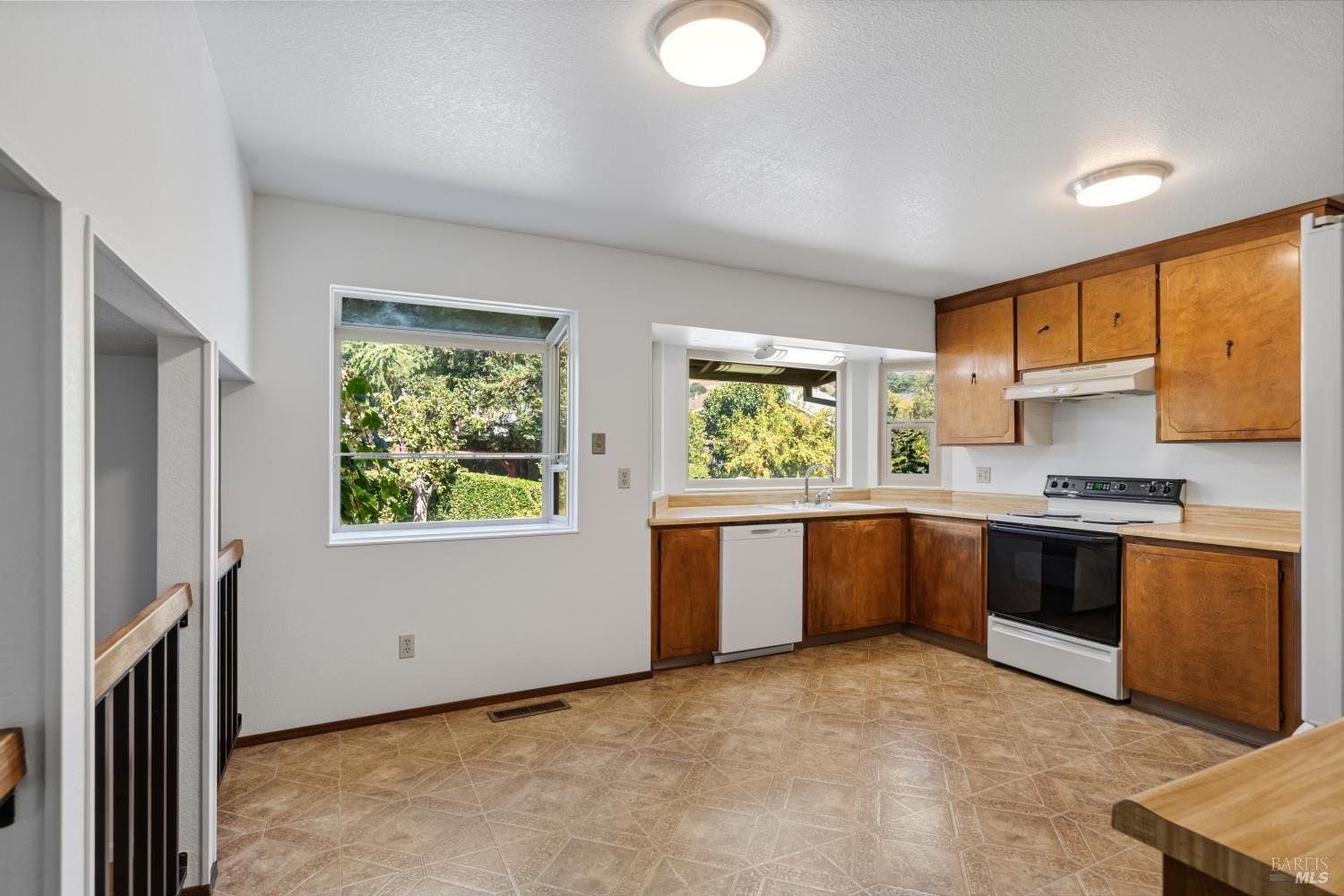 4402 Glacier Court Rohnert Park CA 94928