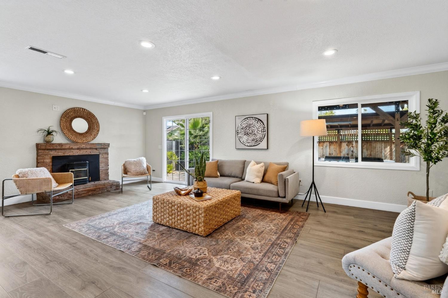 3966 Raleigh Street Napa CA 94558