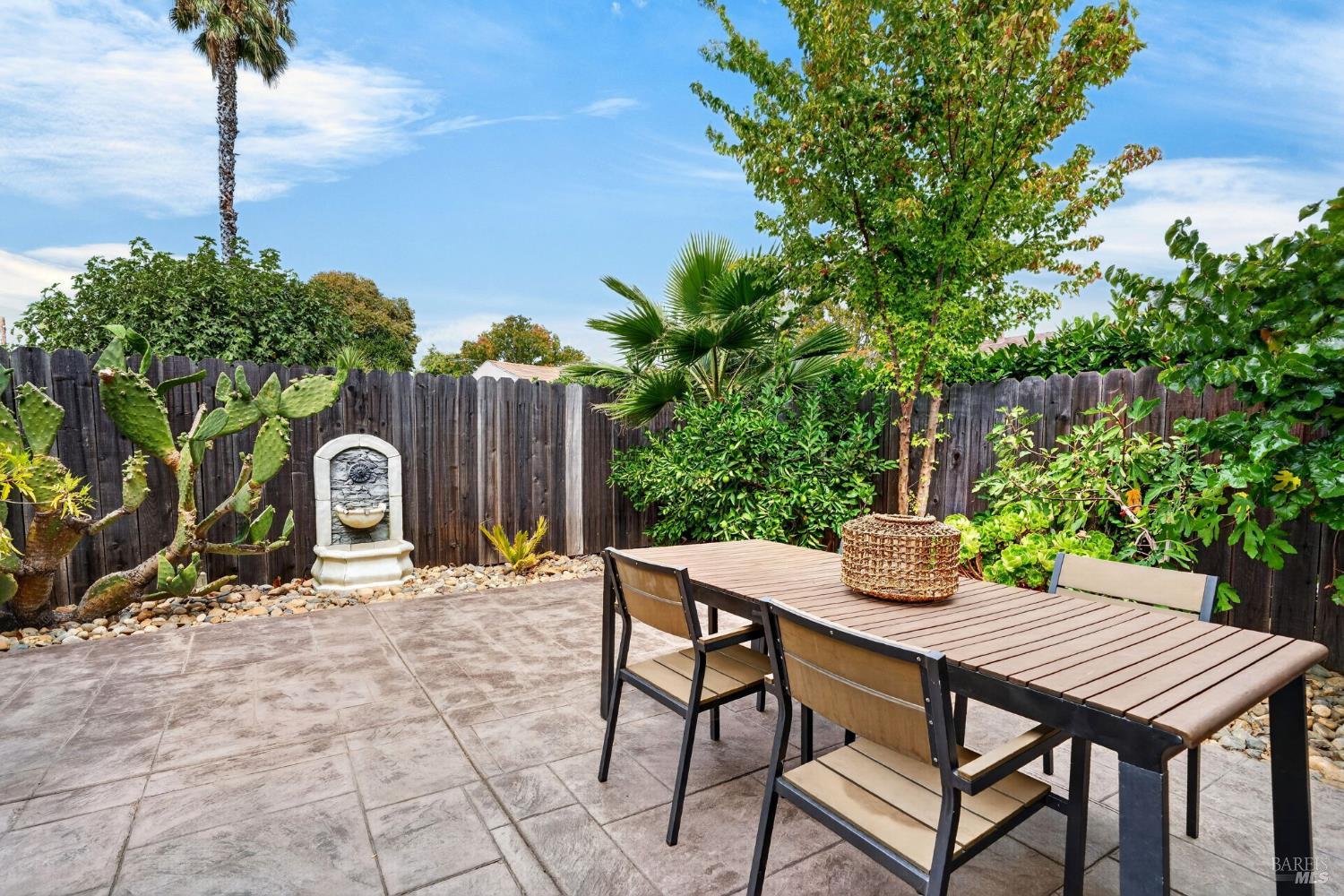 3966 Raleigh Street Napa CA 94558