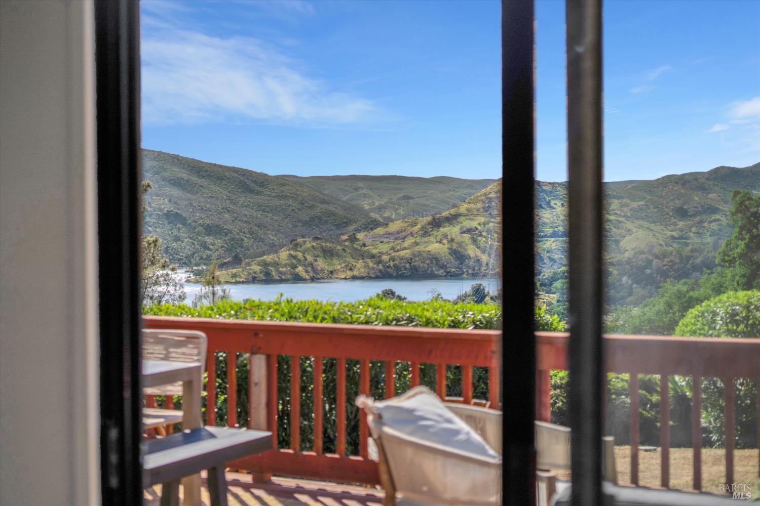 203 Blue Cove Court Napa CA 94558