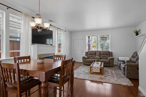 2559 Gobar Lane Santa Rosa CA 95403