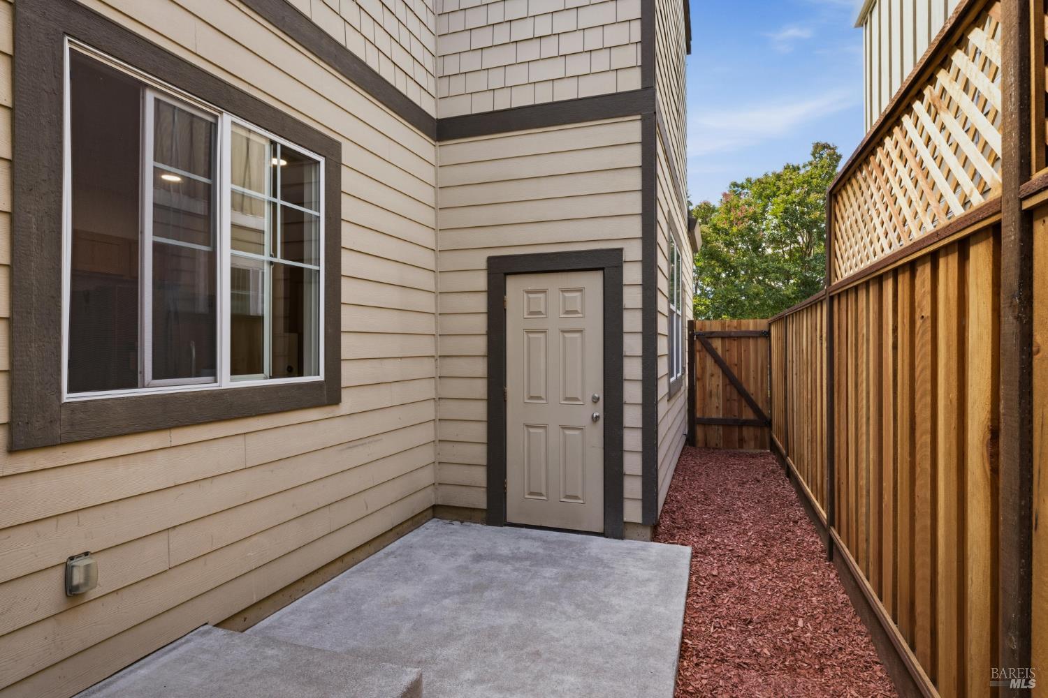 2559 Gobar Lane Santa Rosa CA 95403
