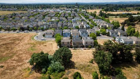 2559 Gobar Lane Santa Rosa CA 95403