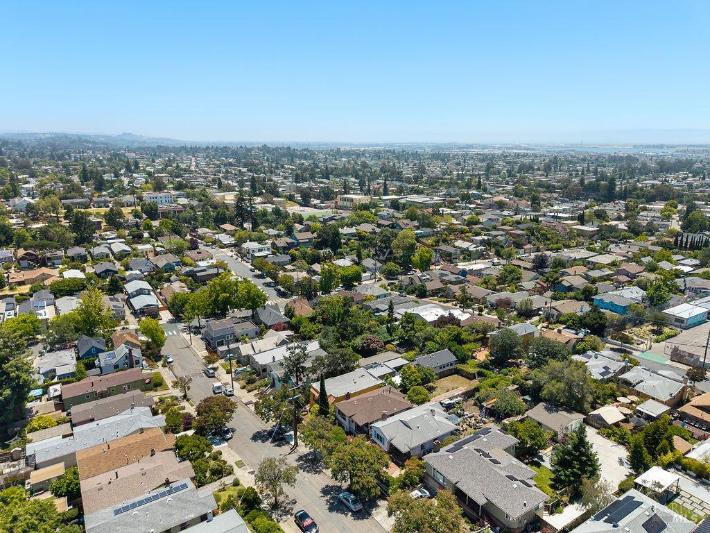 2515 Wilbur Street Oakland CA 94602