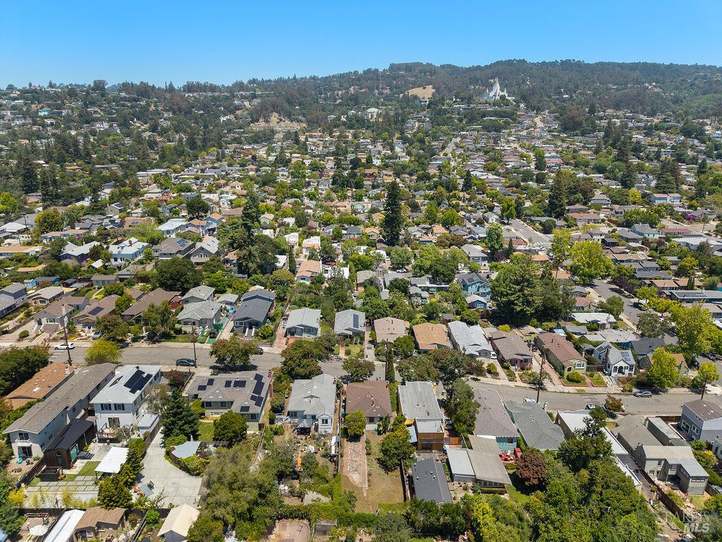 2515 Wilbur Street Oakland CA 94602