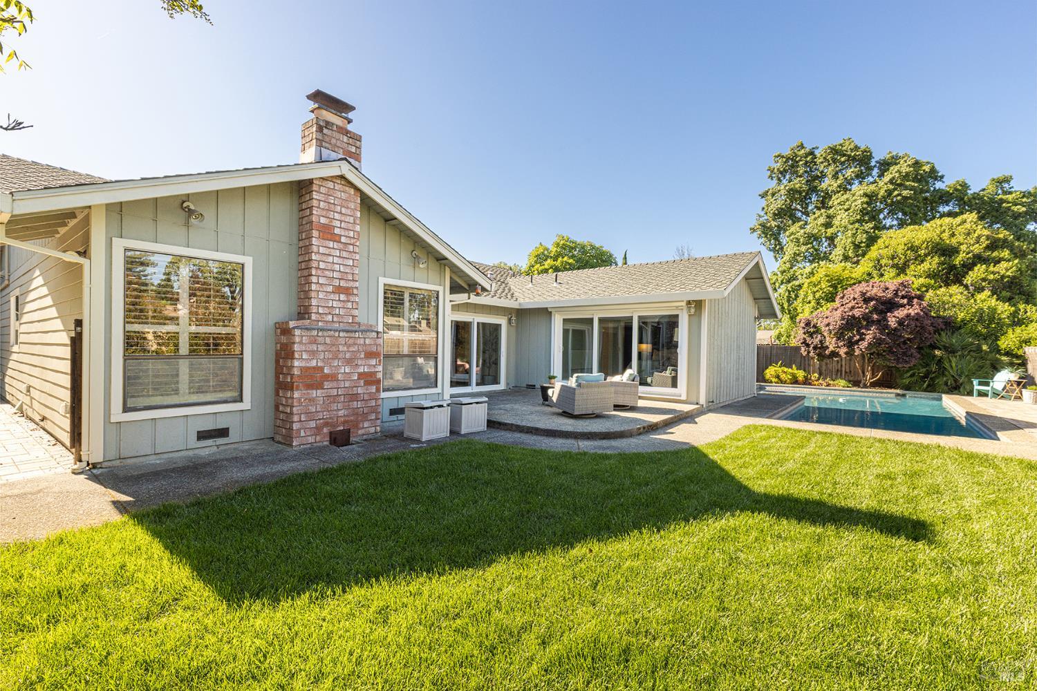 15 Lemon Court Napa CA 94558