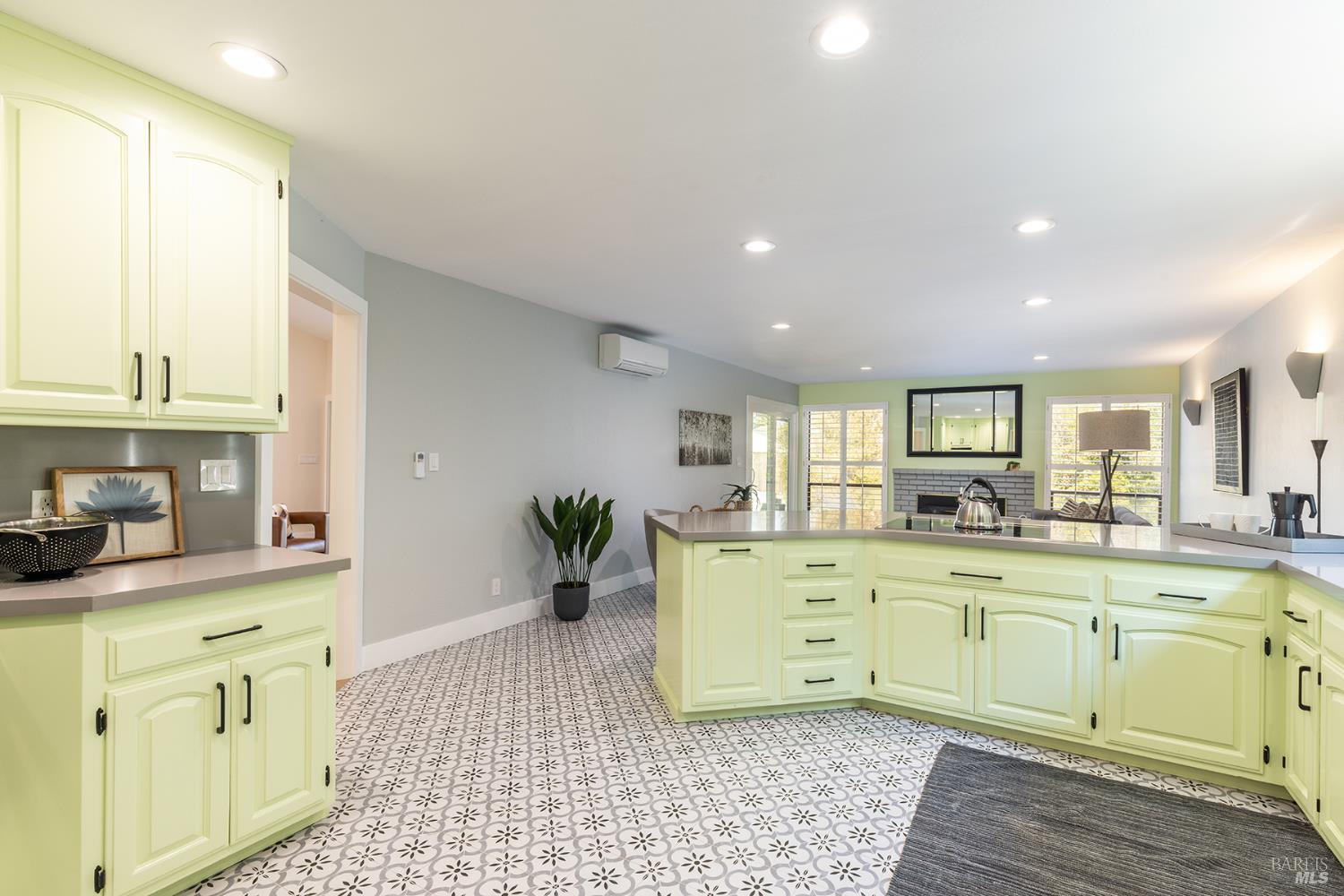 15 Lemon Court Napa CA 94558