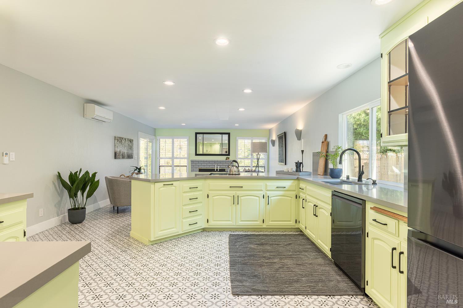 15 Lemon Court Napa CA 94558