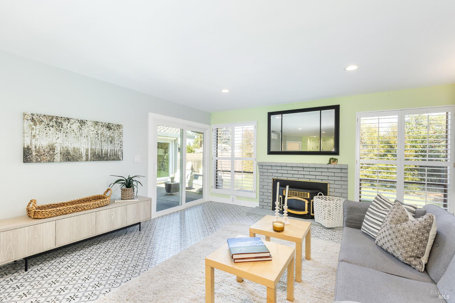 15 Lemon Court Napa CA 94558