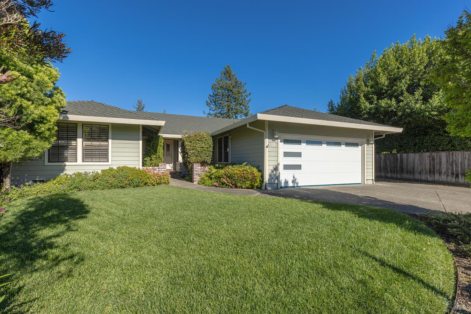 15 Lemon Court Napa CA 94558