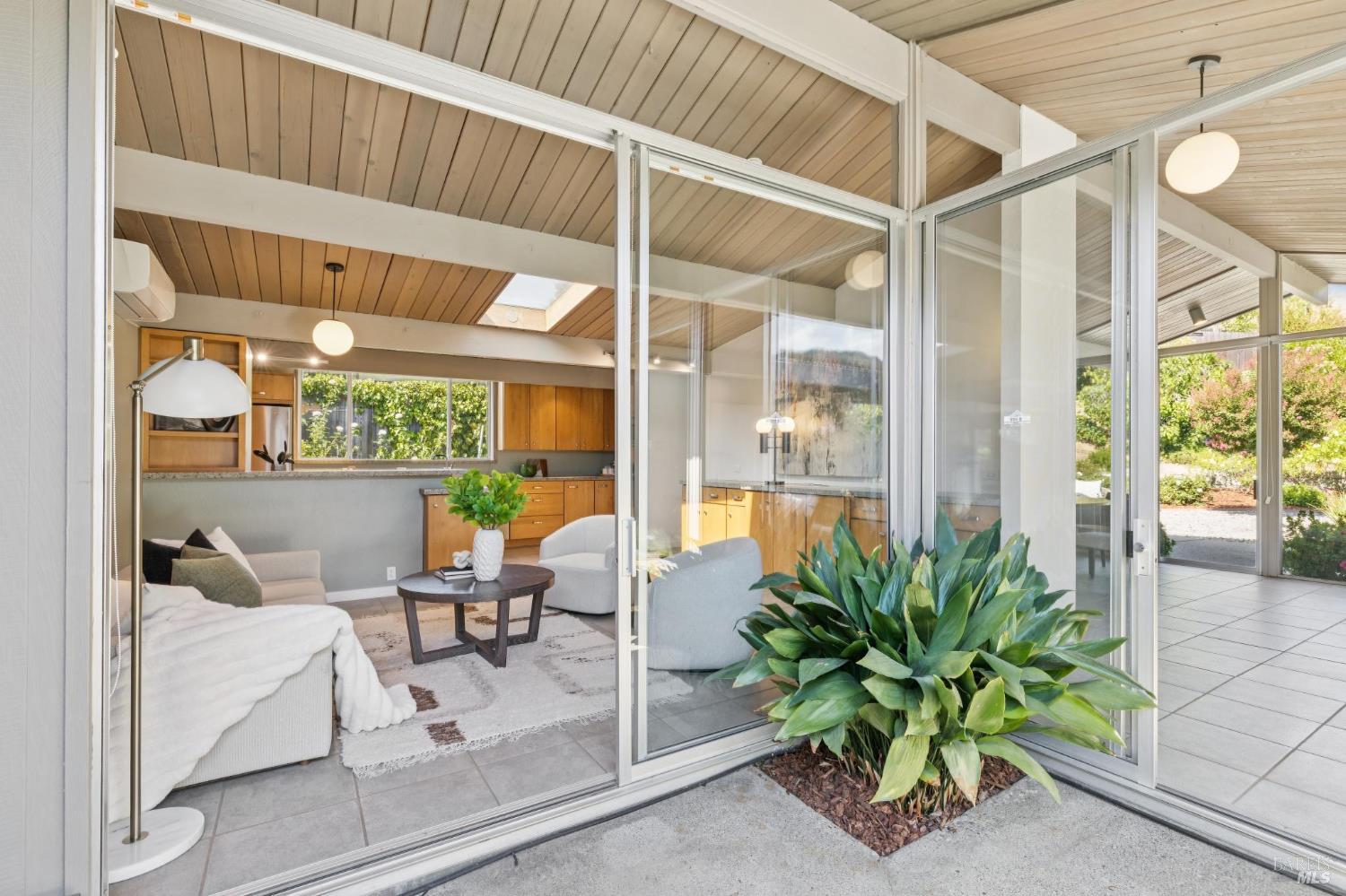 1162 Idylberry Road San Rafael CA 94903