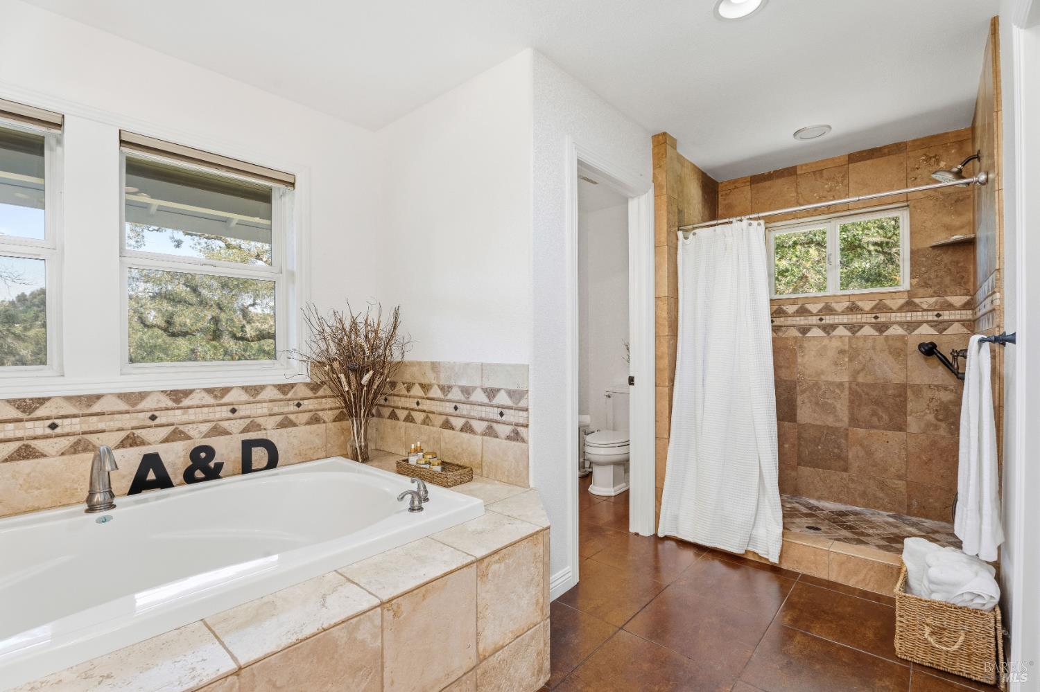 731 Gold Gulch Road Ukiah CA 95482