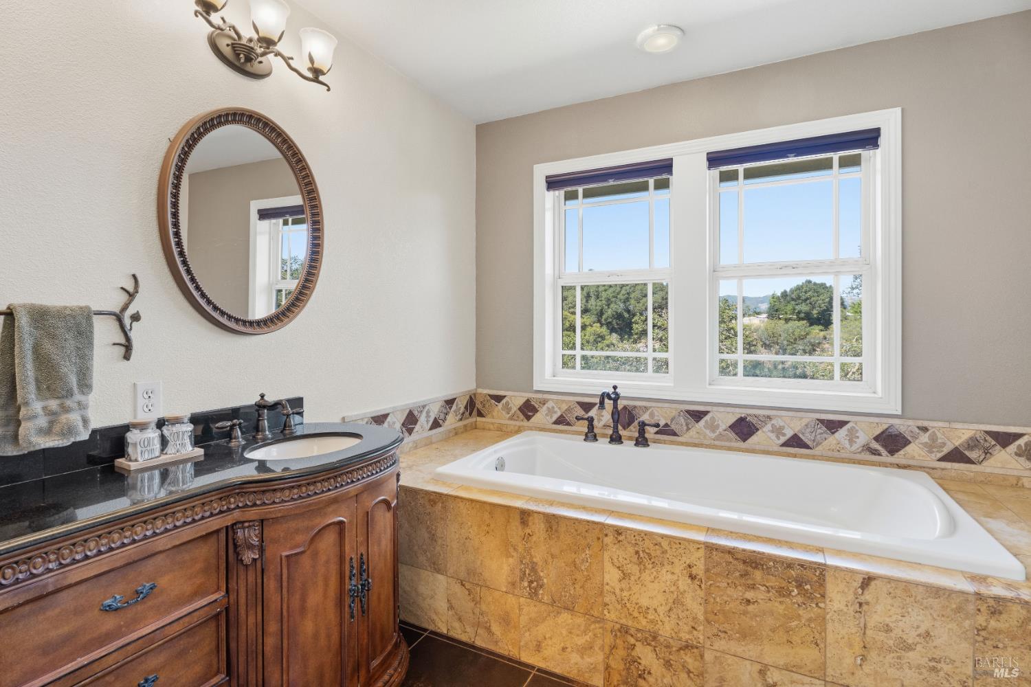 731 Gold Gulch Road Ukiah CA 95482