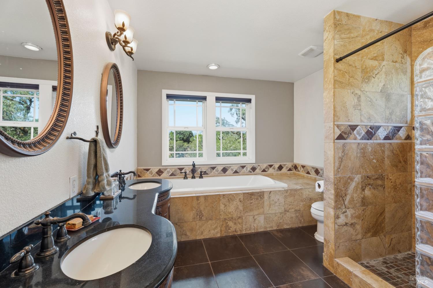 731 Gold Gulch Road Ukiah CA 95482
