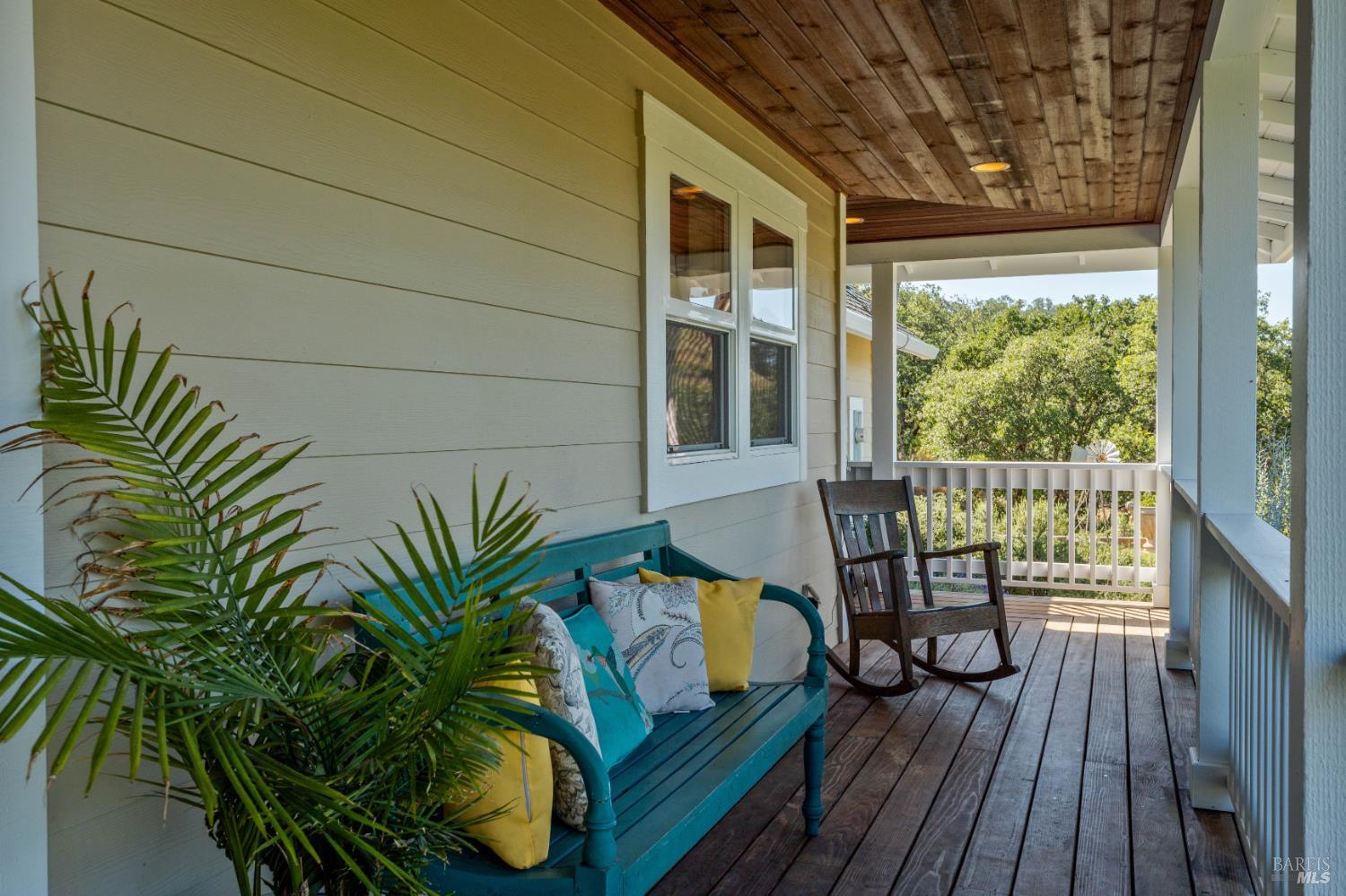 731 Gold Gulch Road Ukiah CA 95482