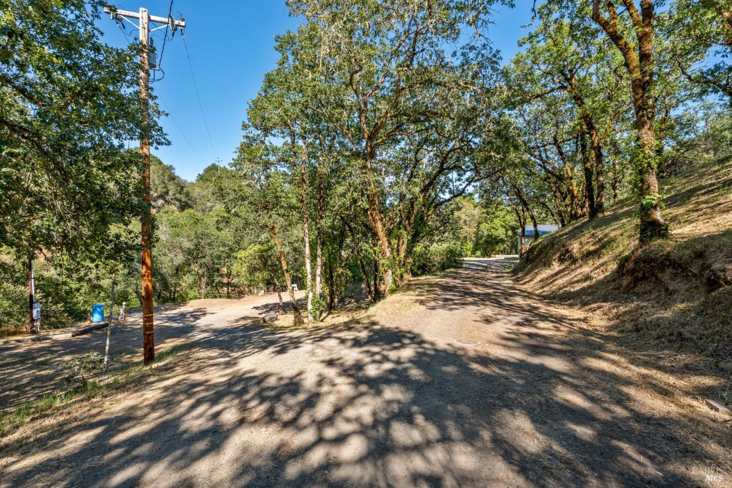 731 Gold Gulch Road Ukiah CA 95482