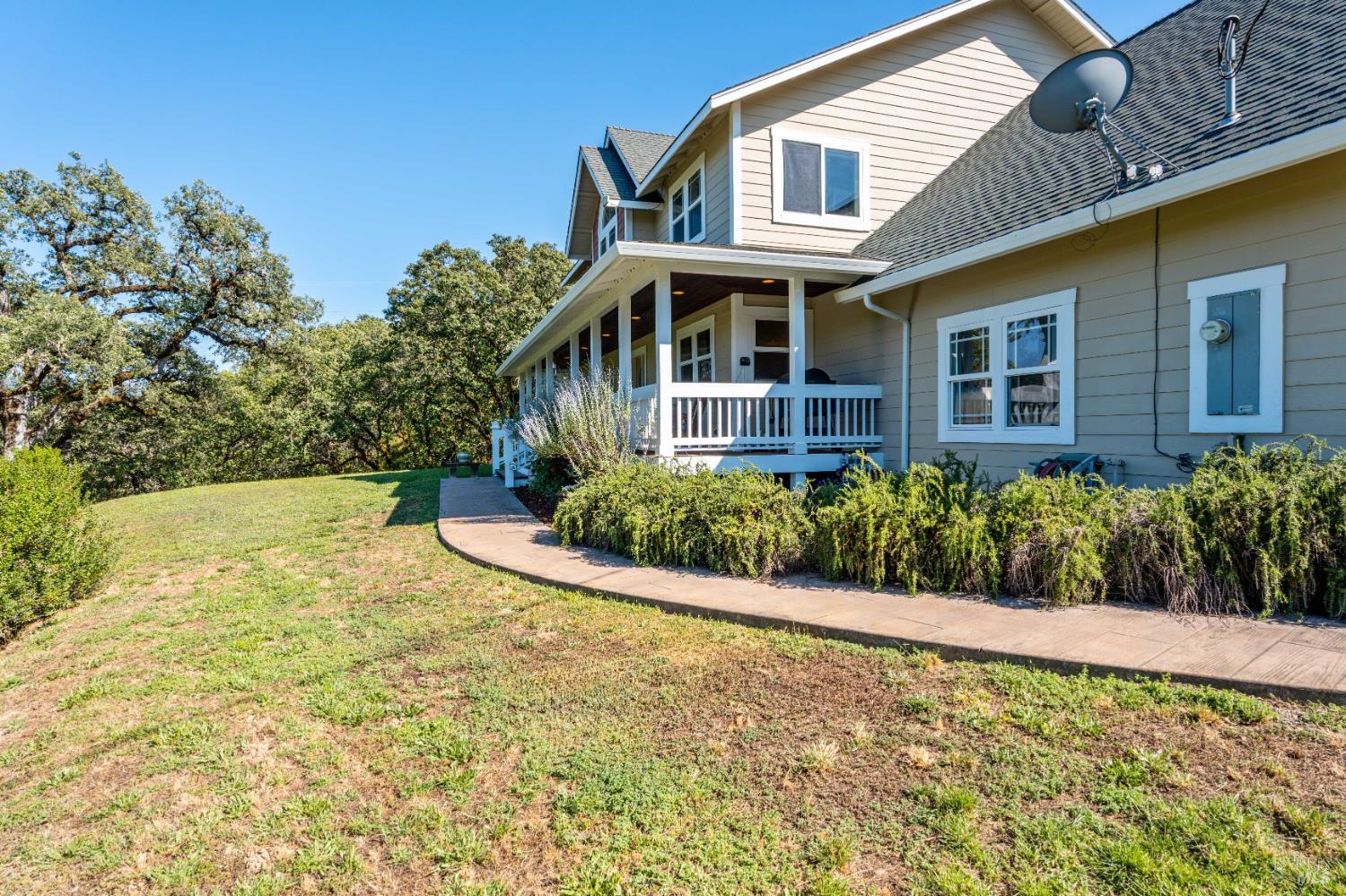 731 Gold Gulch Road Ukiah CA 95482