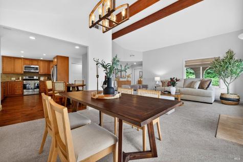 200 Redwood Circle Petaluma CA 94954